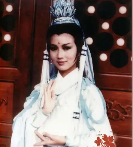 《观世音》是 a target="_blank" href="/item/赵雅芝/135935" data