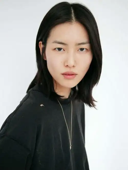 菱形脸的女生适合哪种帅气的短发?