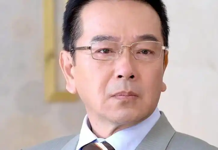 蒙总扮演者,张晨光,好帅一个老头