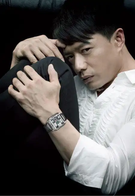 明星盛宴代言人 (图)