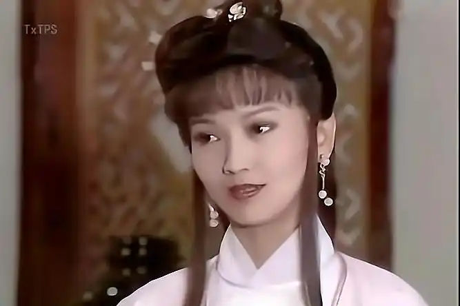 《新白娘子传奇》胡媚娘的爱情,从头至尾都是一场忠于颜值的笑话