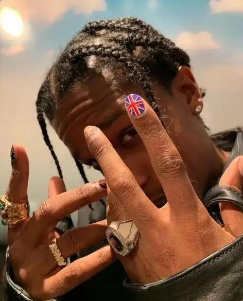 潮图丨什么样的rapper才算高级