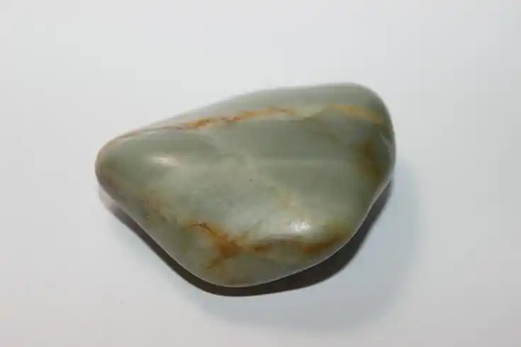 青白玉原石籽料222克