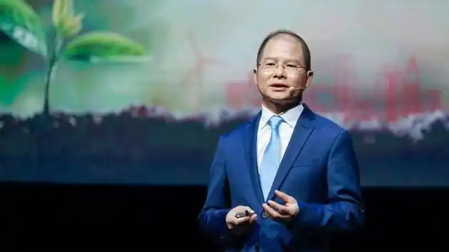 华为徐直军:部分汽车芯片低端芯片已获得美国许可-新浪汽车