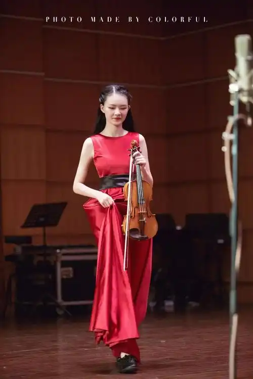 精彩集锦胡馨月小提琴独奏音乐会