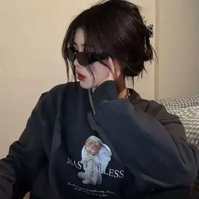 2022女生头像霸气高冷