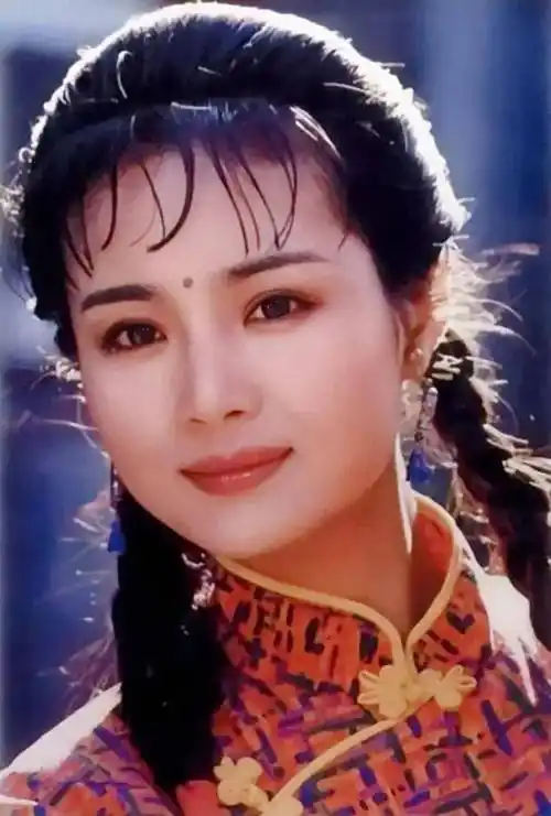 女星茹萍的美丽与忧愁:嫁给刘之冰有多幸福,眼看着女儿奚望离婚就有多