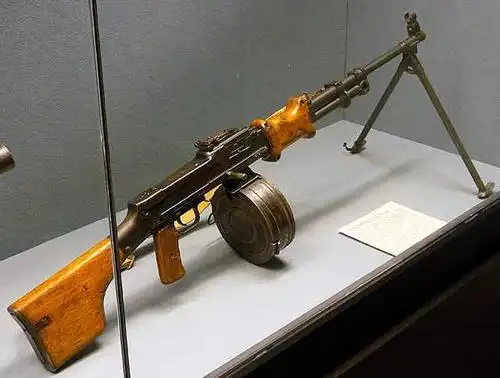 56班机出生就落后苏联都不要的机枪为啥被我们装备了那么久