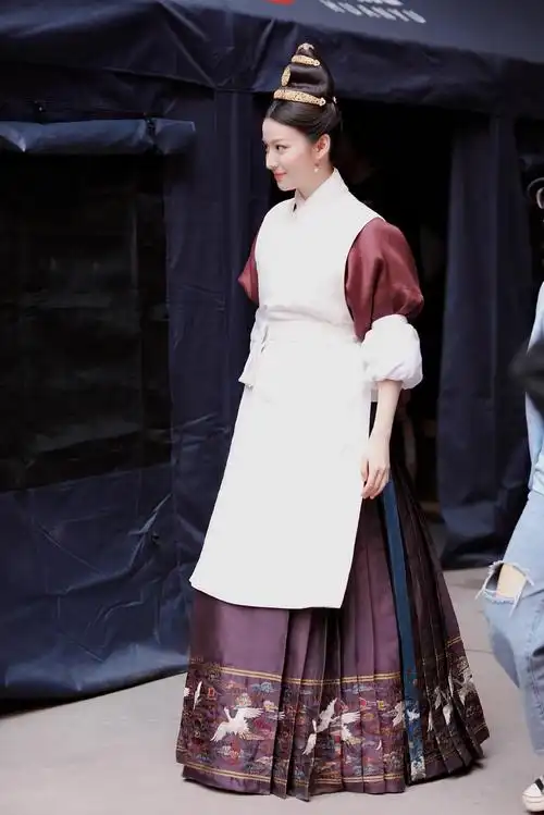 王楚然尚食造型楼