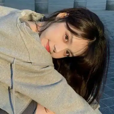 2021年女生超火头像qq图片