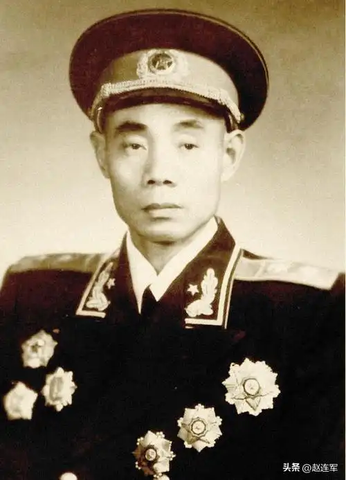 新四军中走出来的将帅161吴信泉中将
