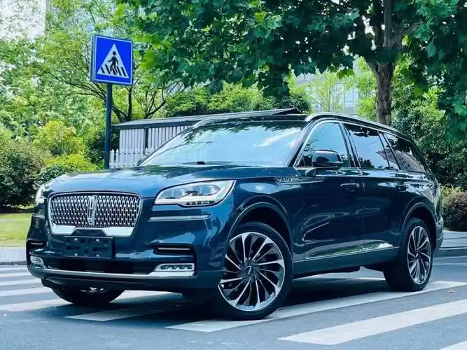 2021年林肯飞行家行驶6000公里30t四驱