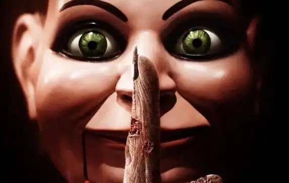 温子仁十大恐怖片之一小镇流传着一个恐怖的童谣.