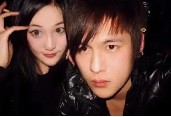 从网红模特到励志女星张馨予是如何做到的