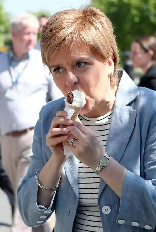 nicola ferguson sturgeon