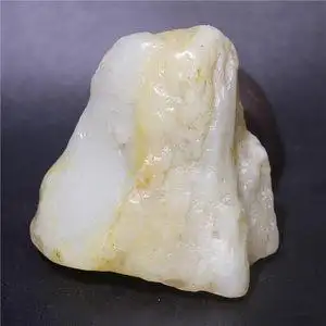 真皮油润细腻白玉山料原石新疆和田玉天然玉石80克毛料雕刻包邮