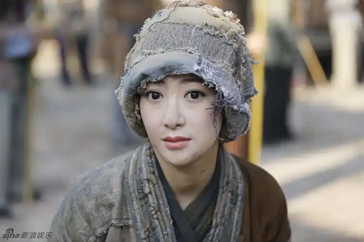 组图:新《神雕》曝陈紫函乞丐装剧照 变身打女_高清图集_新浪网