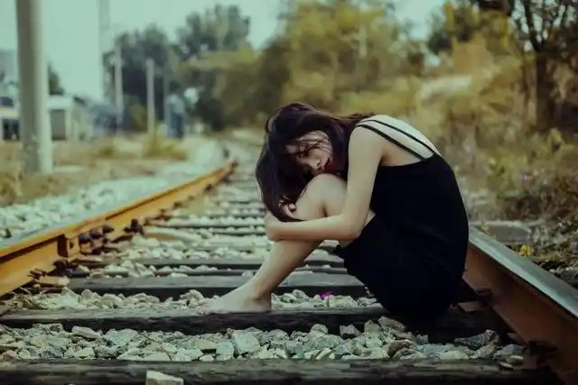 分手时最伤感的句子,总有一句让你痛哭流涕