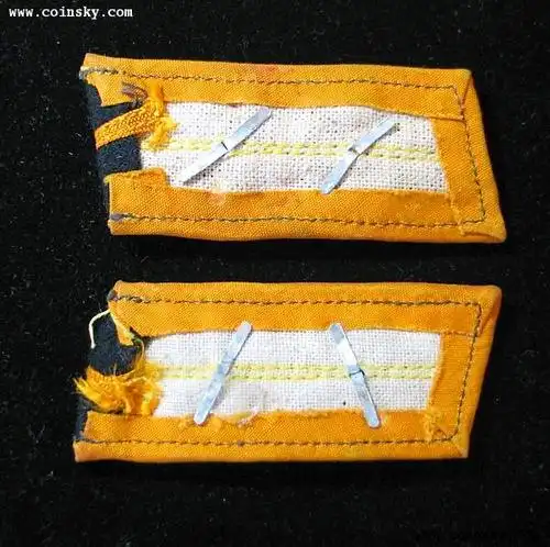 [已售] 62年海军中尉领章