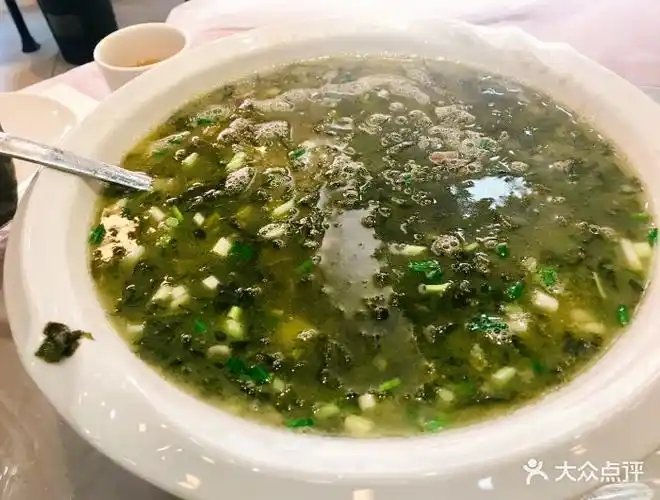 好口味麻辣鸡酸菜小豆汤图片
