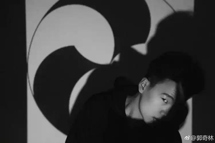 郭麒麟:能做郭德纲的儿子,三生不幸