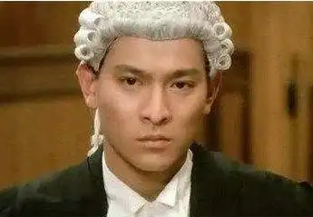 解读:为何香港法官要戴"假发",是害怕报复吗?原因其实很简单