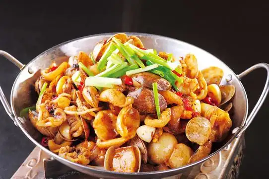 干锅墨鱼仔图片