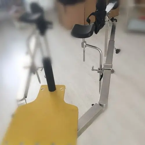 可整腿透x光的牵引架