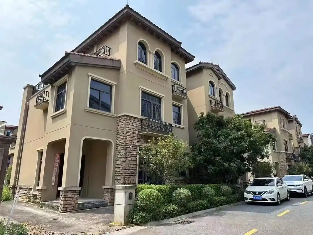 碧桂园山湖城别墅93两套一起卖,可分开卖～9595 94区域 - 抖