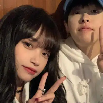 高质量精致温馨的甜美情侣头像真人 甜蜜男女小情侣专用微信情头_情侣