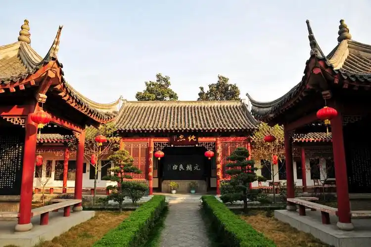 张居正故居 张居正故居 成人票张居正故居景点很小,必须在正门处换票,