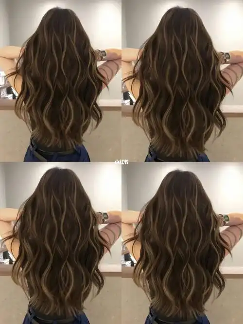 这款棕色带有米色系的混血法式挑染很欧美范