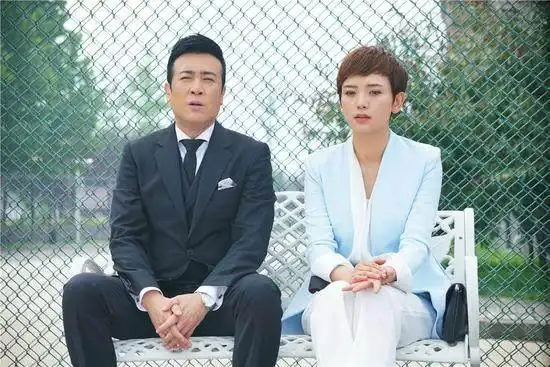 女演员李晓峰的简介 李晓峰图片