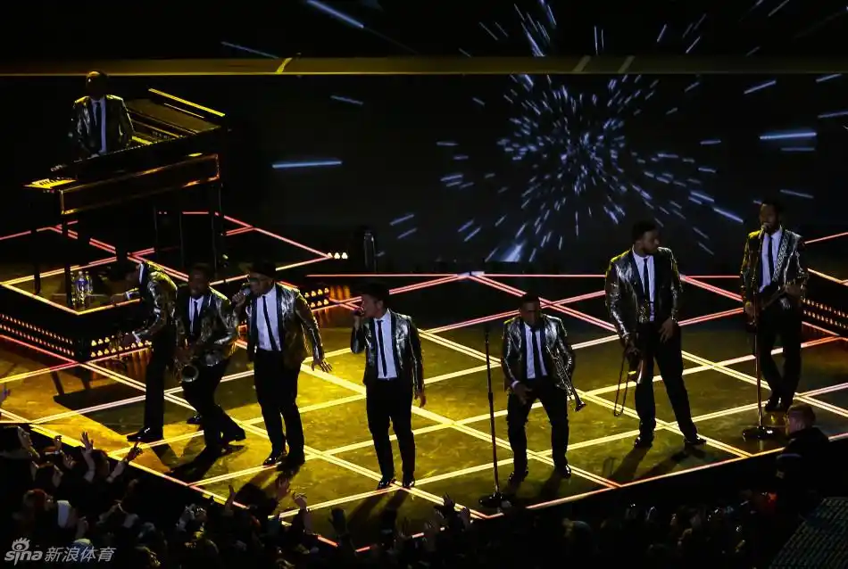 超级碗精彩表演_高清图集_新浪网