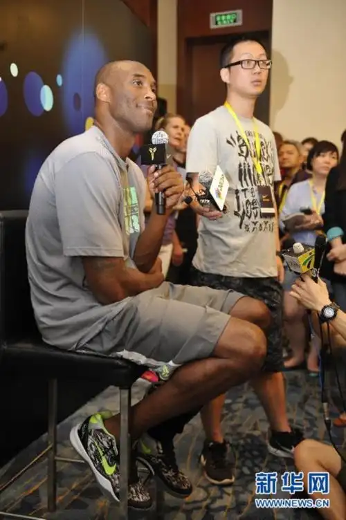 科比"中国行"抵达深圳