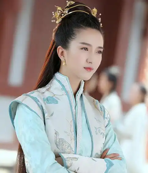 ╭(╯韦歌╰)╮