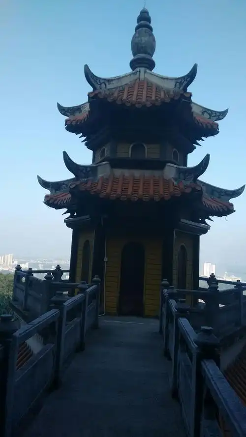 江门市鹤山之大雁山美景