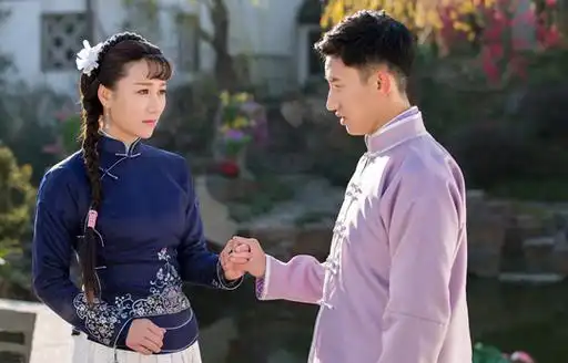 卿本佳人江雪双重身份变身民国奇女子