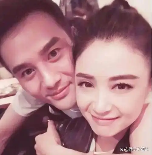 甚至还有许多传言称王凯和蒋欣已经结婚.