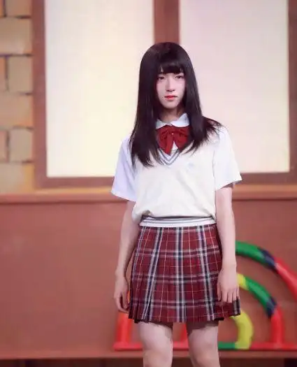 时代少年团女装有多美躲过马嘉祺逃过宋亚轩却被丁程鑫缠住了