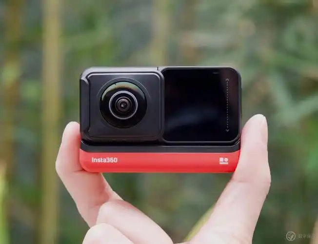 insta360 one r 轻体验:模块化设计,2020 全景摄像新时代?