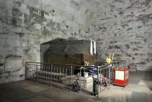 慈禧太后陵墓:奢华程度难以想象,图6暴露了慈禧太后生前的野心_方城