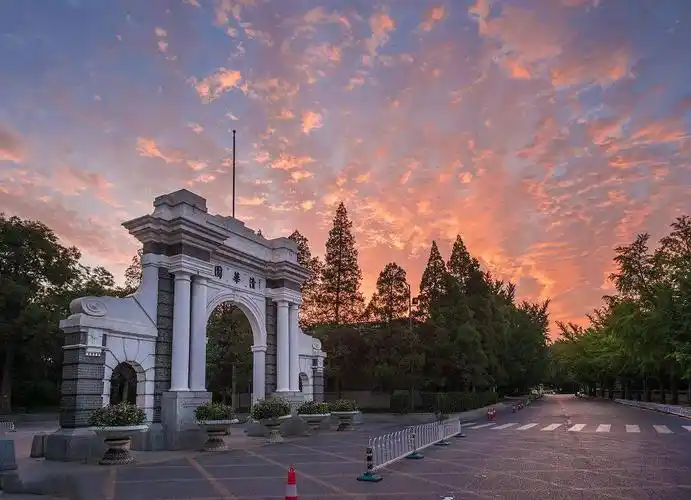 重磅!清华大学美术学院发布2021年校考招生简章(附往年录取分数线,校