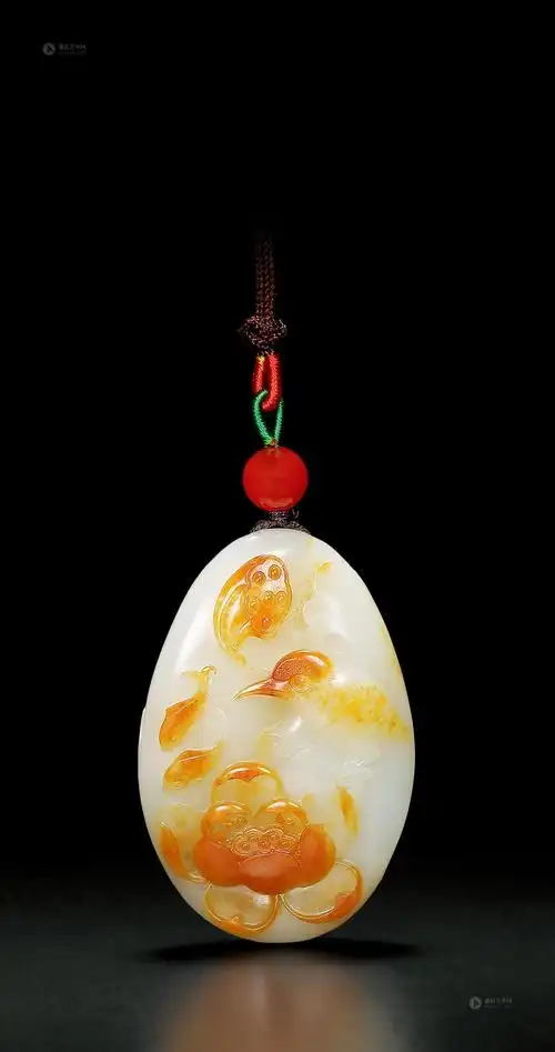 11234 吴灶发 和田玉籽料荷塘情趣