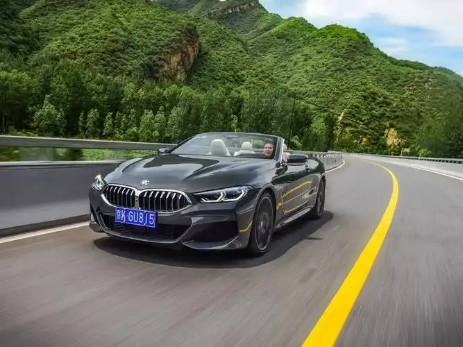 遵义宝翔行宝马4s店>宝马(进口)>宝马8系>2019款840i敞篷轿跑车首发