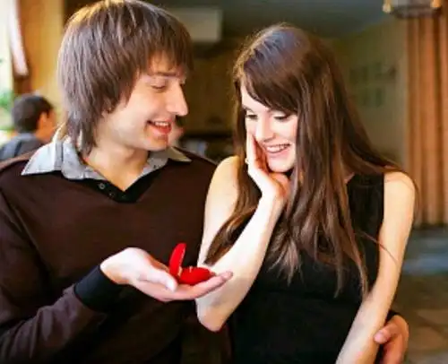 男女之间真的有纯友谊吗?逾越了这4件事,就很难说清了