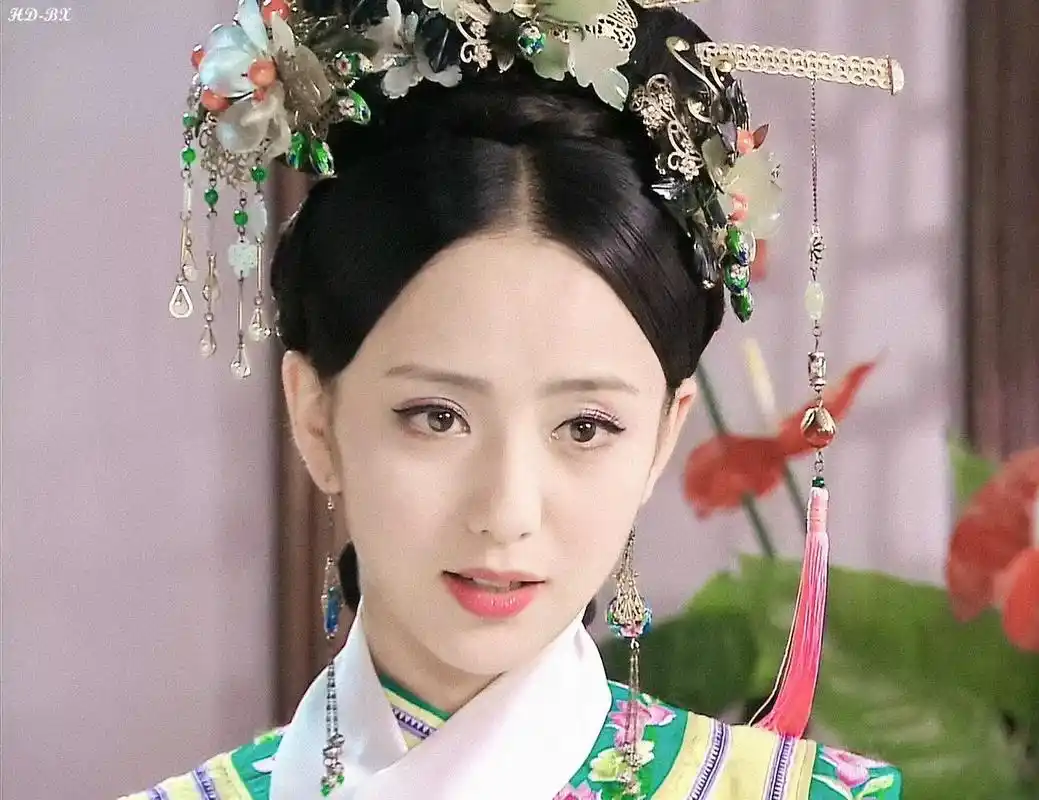 佟丽娅宫的剧照 - 抖音