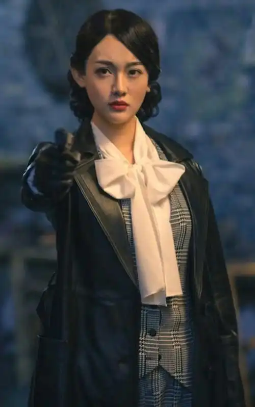 盘点《隐形守护者》中各位女主角的穿着——庄晓曼