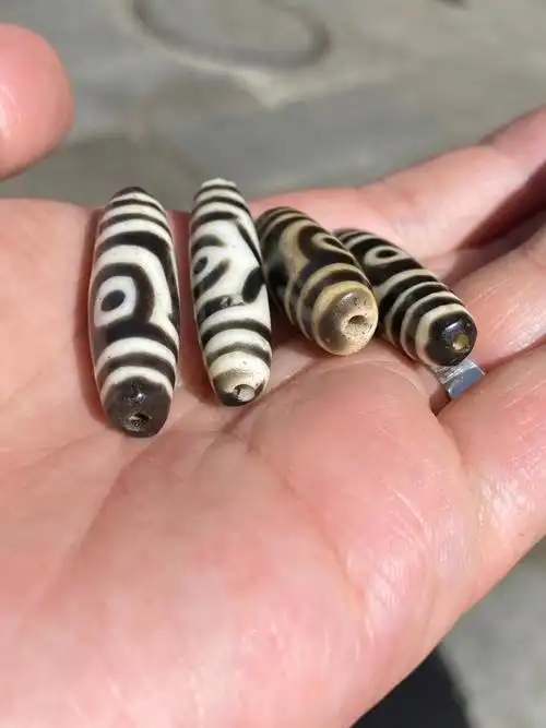 清末料器2眼3眼天珠