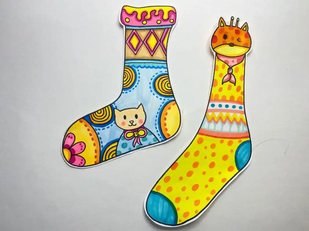 创意美术|《袜子》 93教学目标: 781.